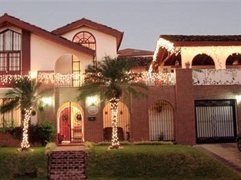 Cariari Bed and breakfast 4*