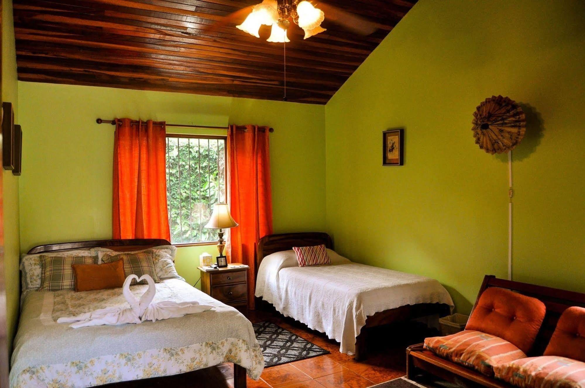 Cariari Bed and breakfast San José