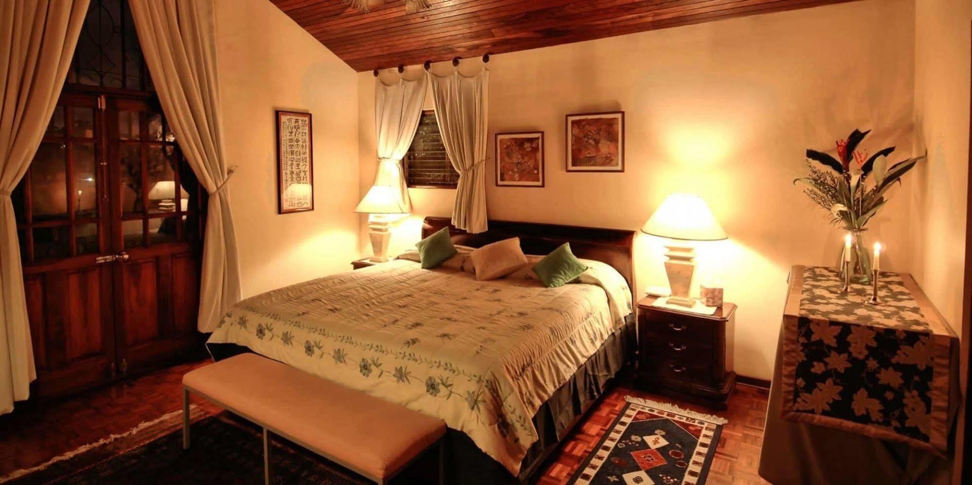 Cariari Bed and breakfast