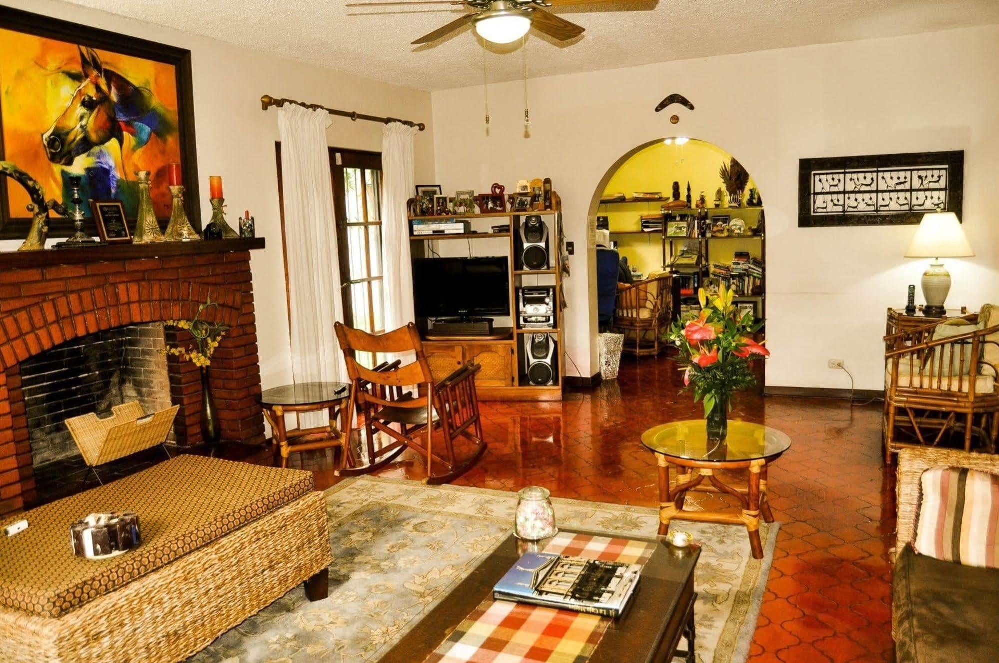 Cariari Bed and breakfast 4*