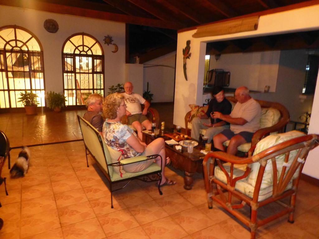 Bed & Breakfast Cariari San José