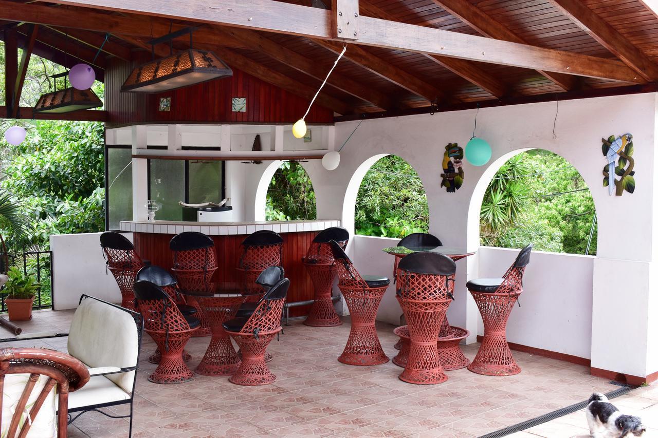 Bed & Breakfast Cariari